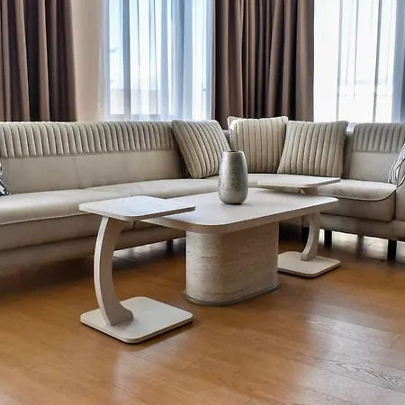 Апартамент Vip House захир- таня Казанлък