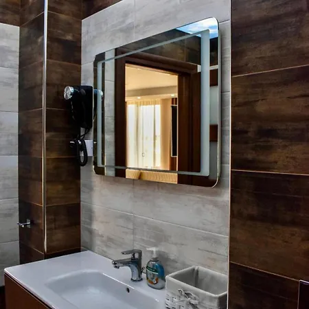 Апартамент Vip House захир- таня