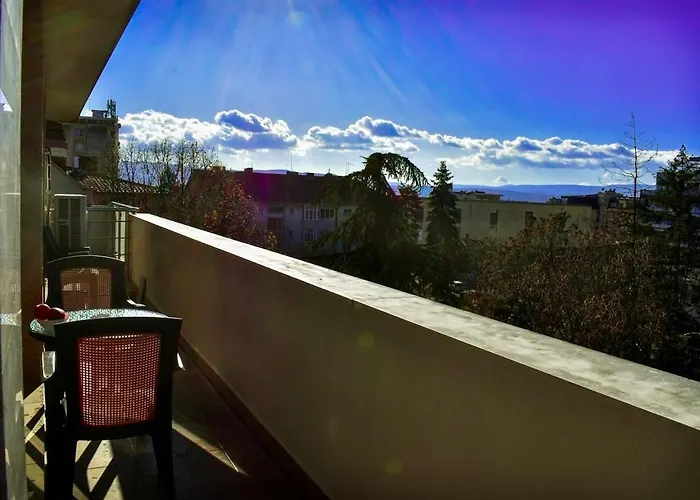 Apartament Vip House захир- таня